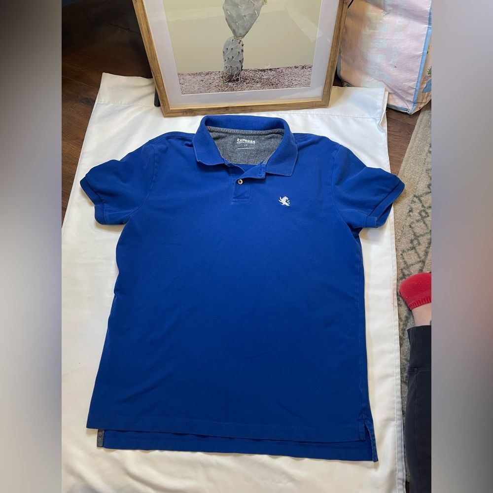 Men’s Expressss size large stretch blue polo shirt